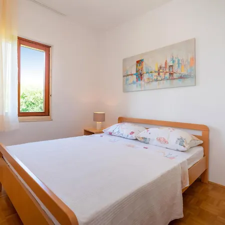 5 Bedroom Lovely In Casa de Férias *